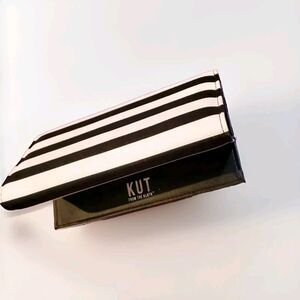 Kut from the Kloth Vegan Wallet NWOT